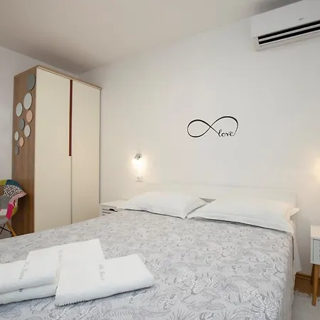 Ruza Villa *