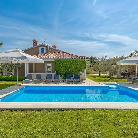 Ruza Villa