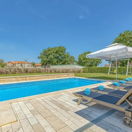 Villa Ruza Selina